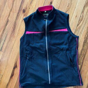 WOMANS ATHLETIC VEST SIZE M